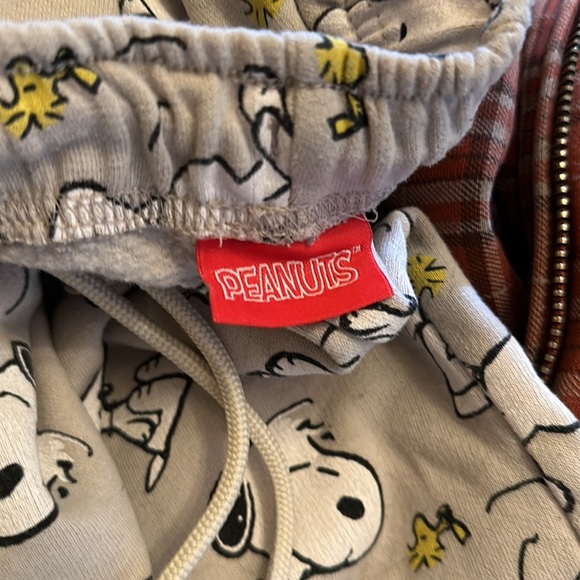 peanuts brand sweatpants - Picture 3 of 3